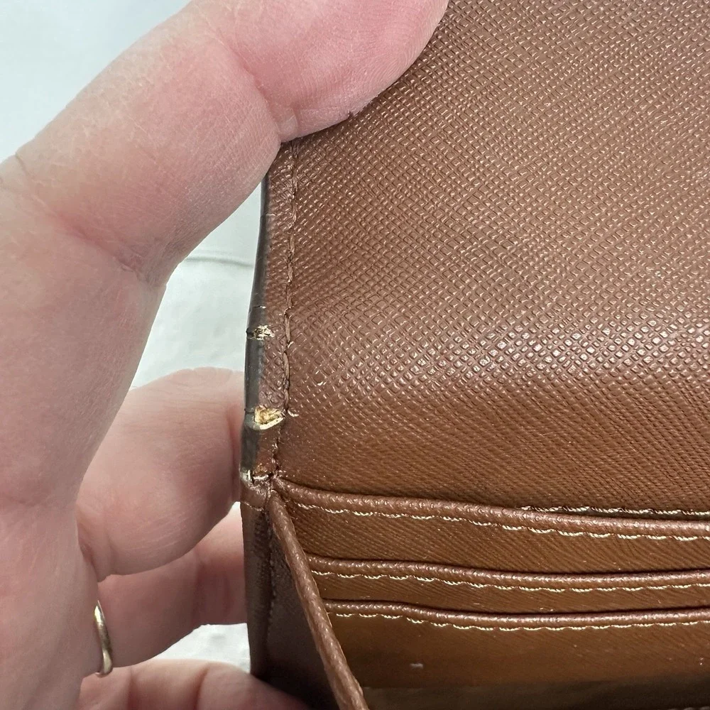 Brown Fossil Cleo Clutch Wallet - Genuine Cow Hide Leather Coin purse Pebbled 8